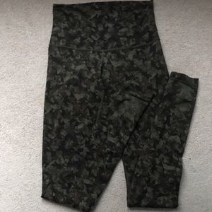 LULULEMON Wunder Unders Full Length Camo Leggings